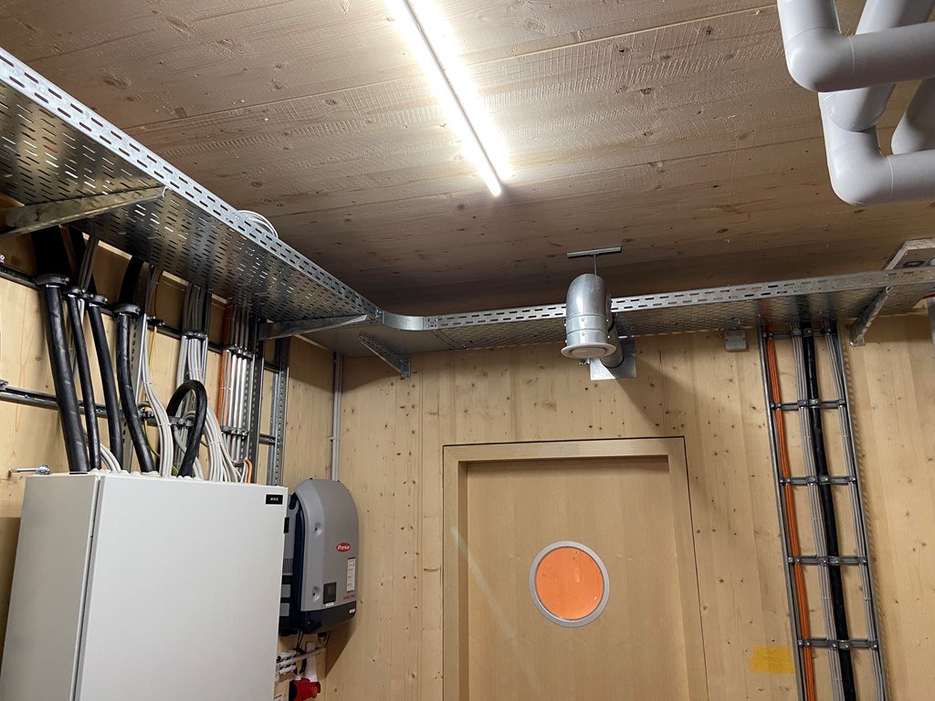 5822bdc5 f942 4d01 b7f9 1ff58dea4954